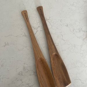 Paddle shaped Salad tongs